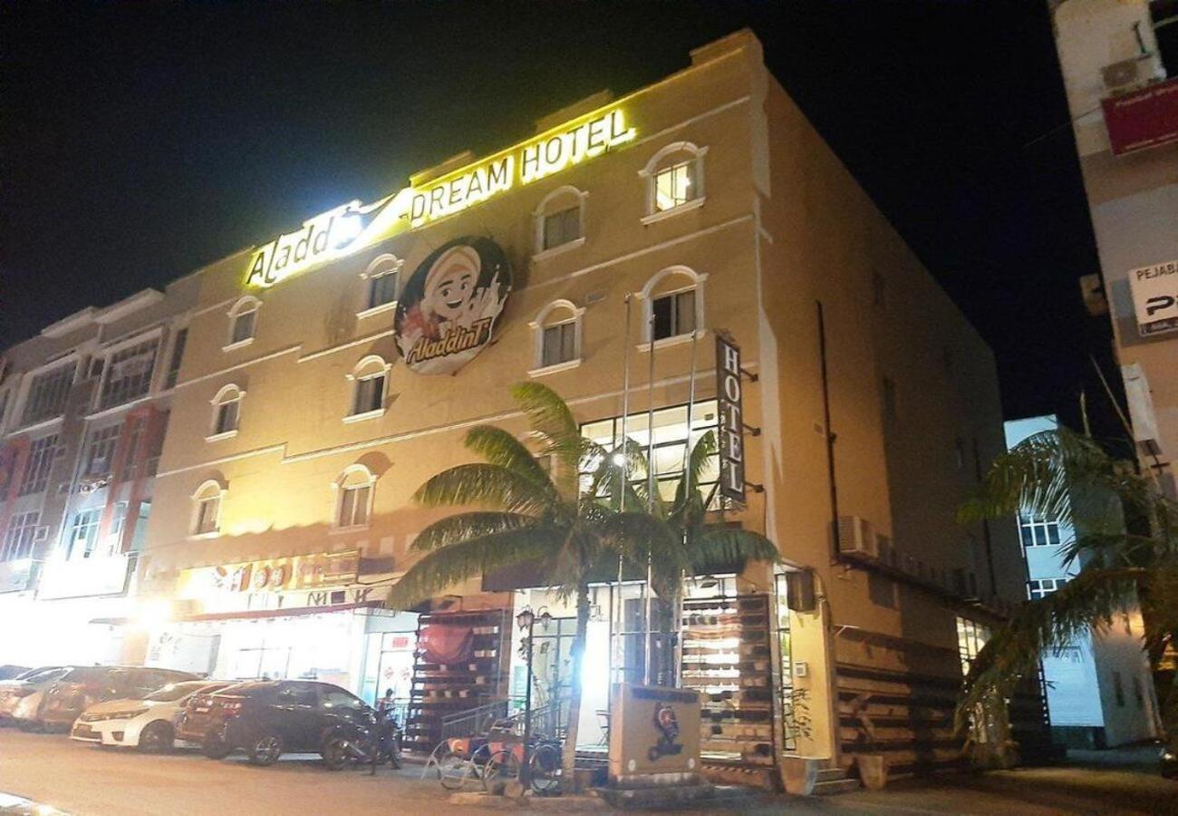 Aladdin Dream Hotel Johor Bahru Luaran gambar