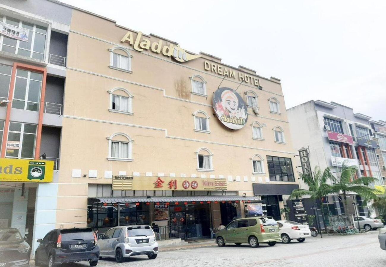 Aladdin Dream Hotel Johor Bahru Luaran gambar