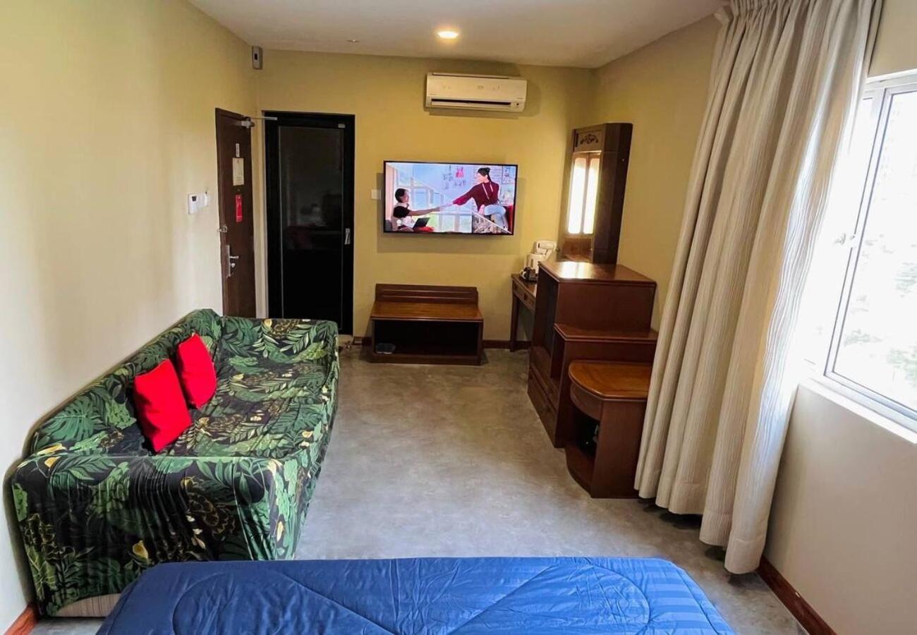Aladdin Dream Hotel Johor Bahru Luaran gambar